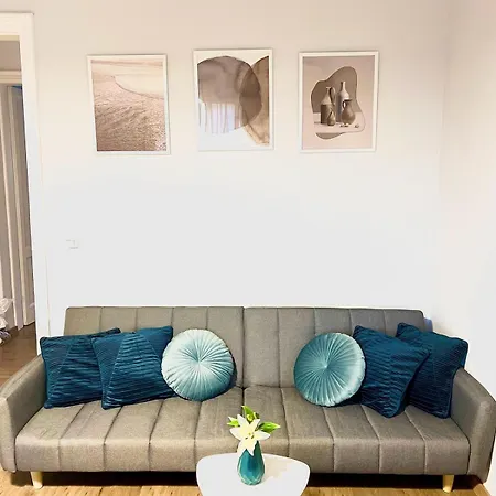 Flaminio Luxury - Center